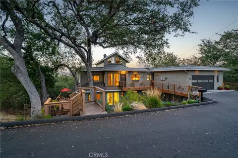 9055 Junipero Ave, Atascadero, CA 93422