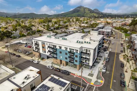 2475 Victoria Ave #406, San Luis Obispo, CA 93401