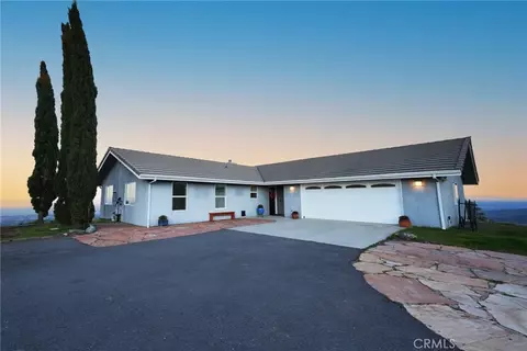 13750 Falcon Rd, Atascadero, CA 93422