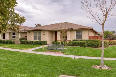 2561 Pasadena Ln, Paso Robles, CA 93446
