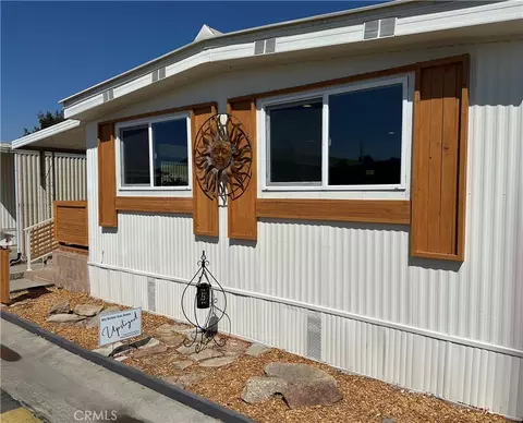225 N Akers Rd #308, Visalia, CA 93291