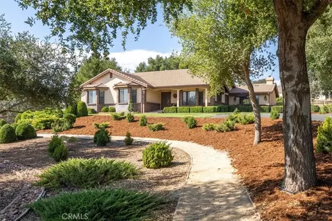 1010 Spanish Cp, Paso Robles, CA 93446