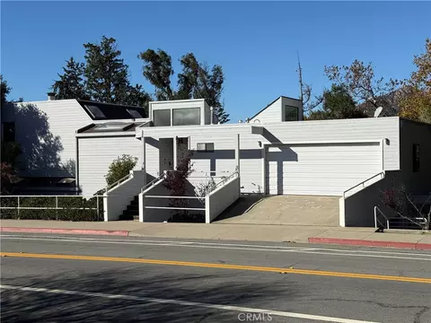31 Hathway Ave, San Luis Obispo, CA 93405