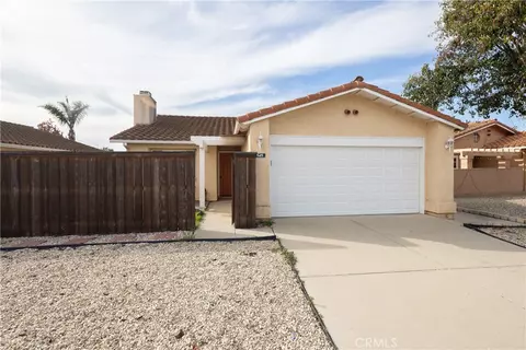 545 E Santa Cruz Ct, Santa Maria, CA 93455