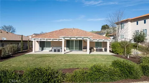 Exterior - 2210 Holly Dr, Paso Robles, CA 93446 photo 4 of 5