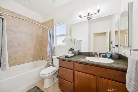 Bath - 2210 Holly Dr, Paso Robles, CA 93446 photo 5 of 5