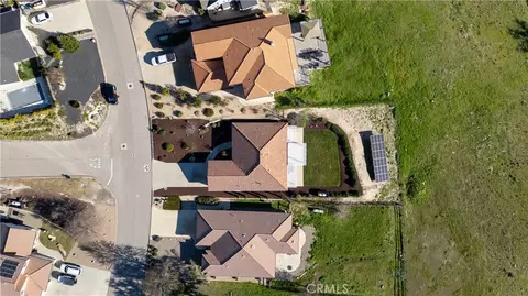 View/Area - 2210 Holly Dr, Paso Robles, CA 93446 photo 2 of 2