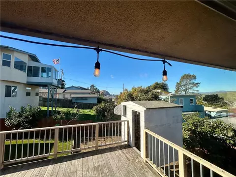 Exterior - 941 Marina, Morro Bay, CA 93442 photo 3 of 10