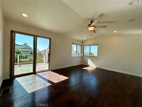 Living - 941 Marina, Morro Bay, CA 93442 photo 3 of 5