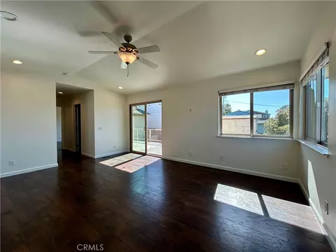 Living - 941 Marina, Morro Bay, CA 93442 photo 4 of 5