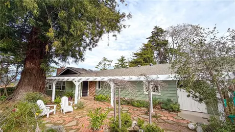 2410 Langton St, Cambria, CA 93428