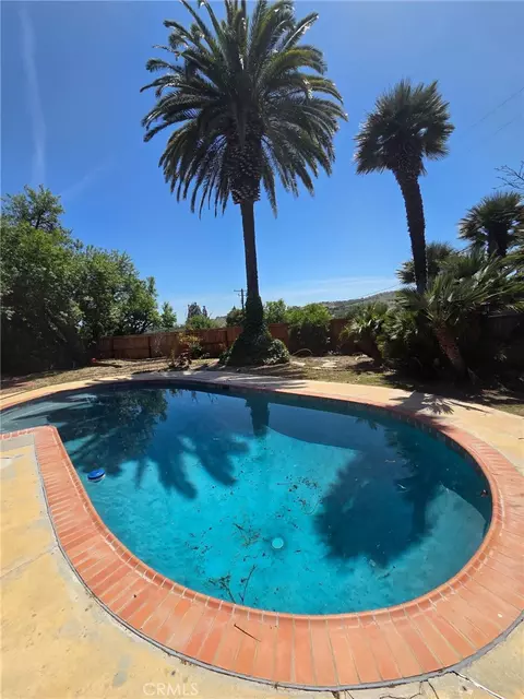Exterior - 215 Hilltop, Paso Robles, CA 93446 photo 6 of 9