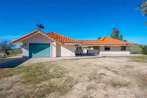 Exterior - 9750 Random Canyon Way, Creston, CA 93432 photo 3 of 21