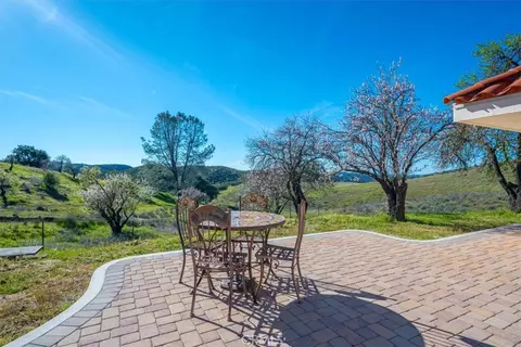 Exterior - 9750 Random Canyon Way, Creston, CA 93432 photo 17 of 21