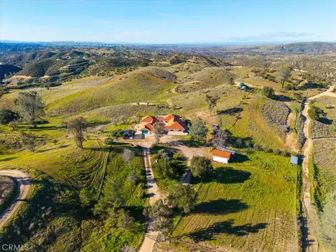 View/Area - 9750 Random Canyon Way, Creston, CA 93432 photo 4 of 5