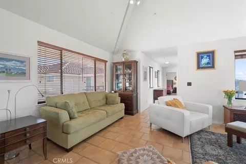 Living - 9750 Random Canyon Way, Creston, CA 93432 photo 4 of 6