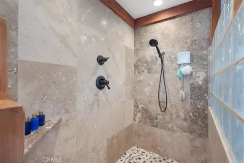 Bath - 9750 Random Canyon Way, Creston, CA 93432 photo 4 of 8