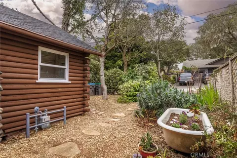 Exterior - 2525 Pierce Ave, Cambria, CA 93428 photo 11 of 13