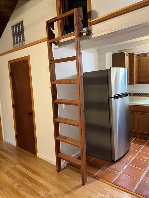 Kitchen - 2525 Pierce Ave, Cambria, CA 93428 photo 2 of 3