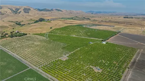 215 Rancho Rd, Nipomo, CA 93444