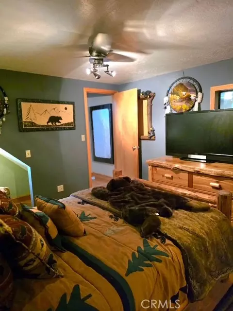 Bedroom - 2601 Murphys Grade Rd, Murphys, CA 95247 photo 5 of 6