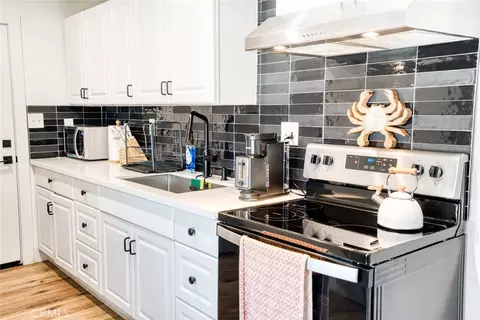 Kitchen - 261 N 13th, Grover Beach, CA 93433 photo 6 of 6