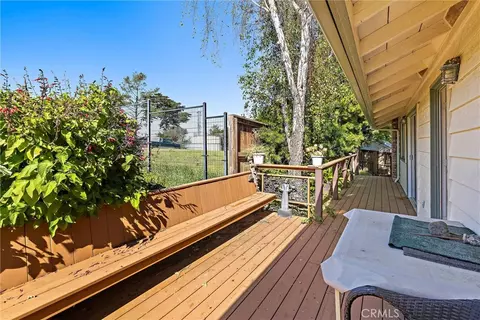 Exterior - 1909 Pineridge, Cambria, CA 93428 photo 5 of 7