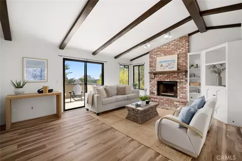 1875 Chester Ln, Cambria, CA 93428