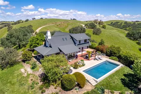 5650 El Pharo Dr, Paso Robles, CA 93446
