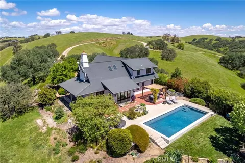 5650 El Pharo Dr, Paso Robles, CA 93446