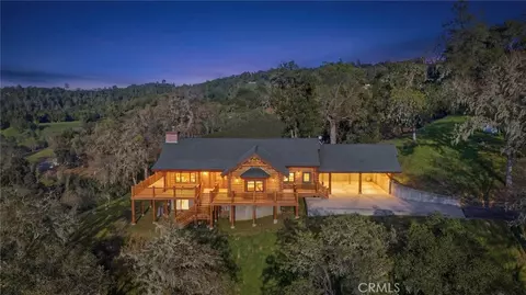 7190 Tres Vista Rd, Paso Robles, CA 93446