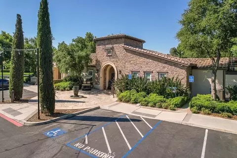 Exterior - 3838 Moody, Clovis, CA 93619 photo 10 of 16