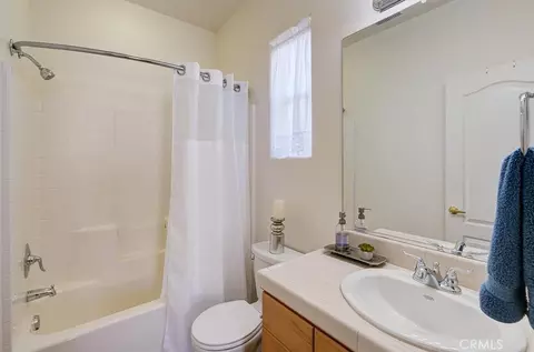 Bath - 3838 Moody, Clovis, CA 93619 photo 4 of 5