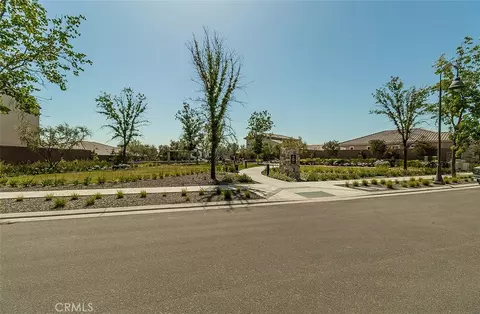 Exterior - 4254 Oak Knoll Rd, Madera, CA 93636 photo 7 of 19