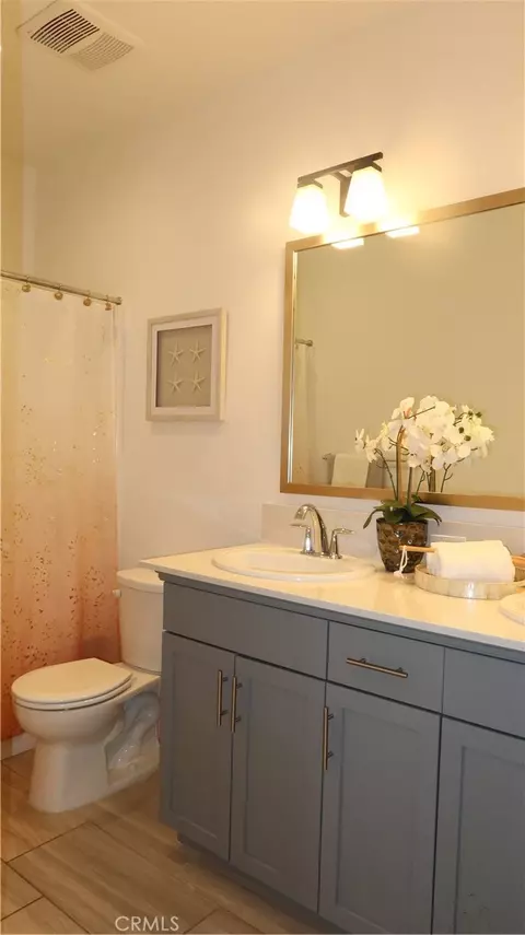 Bath - 4254 Oak Knoll Rd, Madera, CA 93636 photo 5 of 5