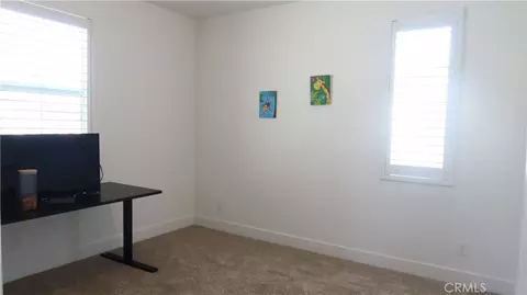 Bedroom - 4254 Oak Knoll Rd, Madera, CA 93636 photo 4 of 6