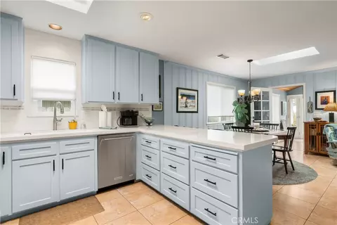 Kitchen - 50 5th St, Cayucos, CA 93430 photo 4 of 4