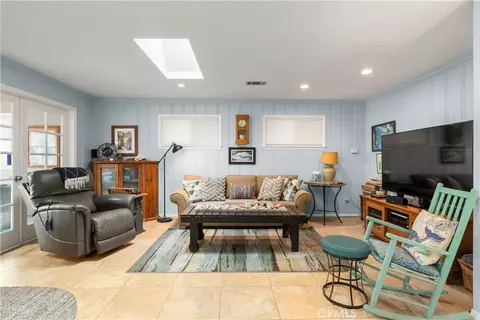 Living - 50 5th St, Cayucos, CA 93430 photo 2 of 3