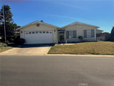 966 N White Dove Dr, Santa Maria, CA 93455