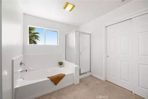 Bath - 1625 Leah Way, Paso Robles, CA 93446 photo 2 of 7