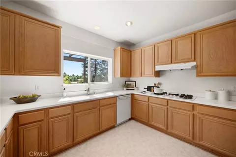Kitchen - 1625 Leah Way, Paso Robles, CA 93446 photo 1 of 3