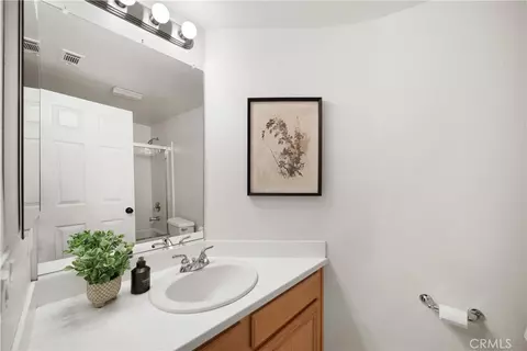 Bath - 1625 Leah Way, Paso Robles, CA 93446 photo 3 of 7