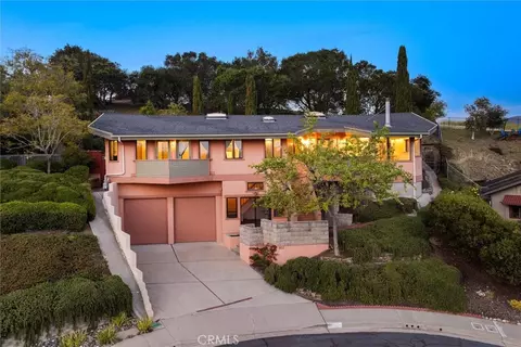 957 Skyline Dr, San Luis Obispo, CA 93405