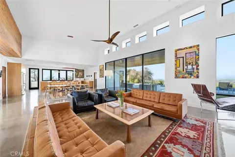 Living - 705 Sequoia Ln, Templeton, CA 93465 photo 4 of 9