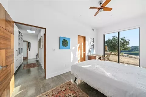 Bedroom - 705 Sequoia Ln, Templeton, CA 93465 photo 9 of 13