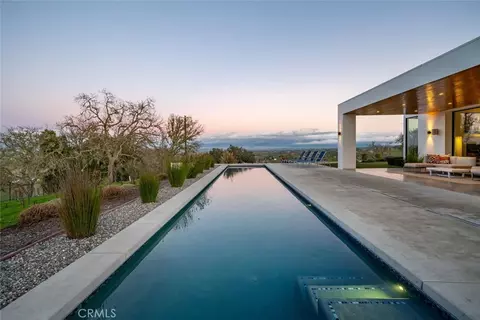 Exterior - 705 Sequoia Ln, Templeton, CA 93465 photo 13 of 17