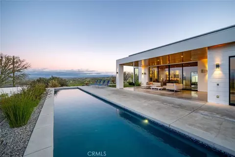Exterior - 705 Sequoia Ln, Templeton, CA 93465 photo 14 of 17