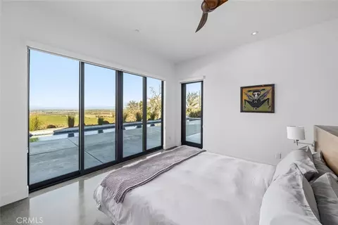 Bedroom - 705 Sequoia Ln, Templeton, CA 93465 photo 3 of 13