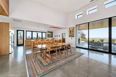 Dining - 705 Sequoia Ln, Templeton, CA 93465 photo 1 of 4