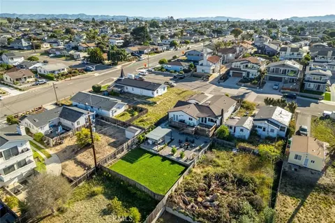 View/Area - 363 N 5th St, Grover Beach, CA 93433 photo 6 of 8
